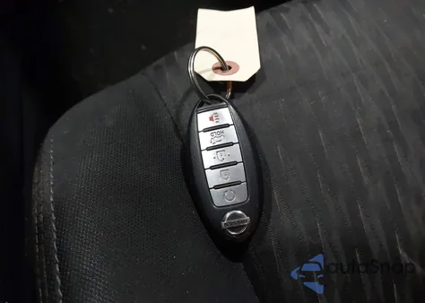 2018 Nissan Rogue S/Sv z USA, uszkodzony, nr VIN KNMAT2MV1JP581241